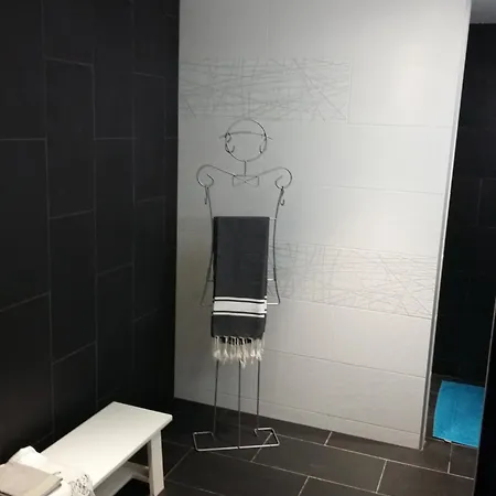 Апартаменты Au Bord De La Sevre Nantaise La Haie-Fouassiere